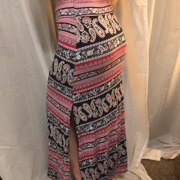 Beautiful Tribal Pattern Maxi Skirt - Picture 2 of 4